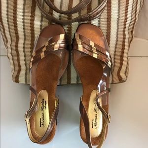Norman Kaplan Sandals
